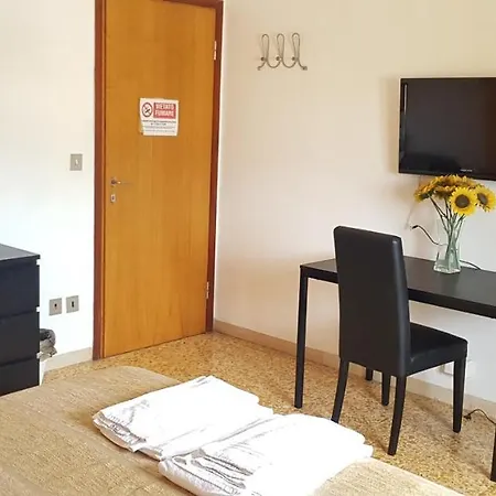 Prime Guest House Bed & Breakfast